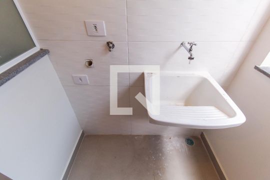 Área de Serviço de casa de condomínio para alugar com 1 quarto, 38m² em Chácara Mafalda, São Paulo