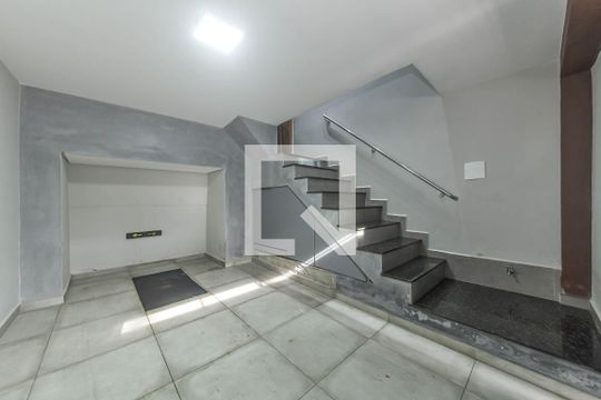 Garagem de casa à venda com 3 quartos, 135m² em Bosque da Saúde, São Paulo