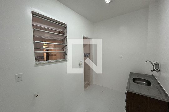 Cozinha de apartamento para alugar com 3 quartos, 75m² em Cachambi, Rio de Janeiro