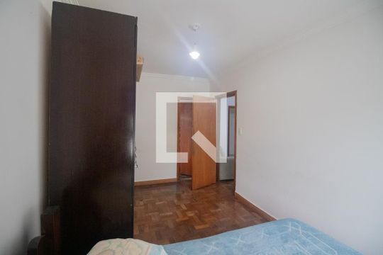 Quarto Suíte de casa à venda com 3 quartos, 360m² em Santa Helena, Contagem