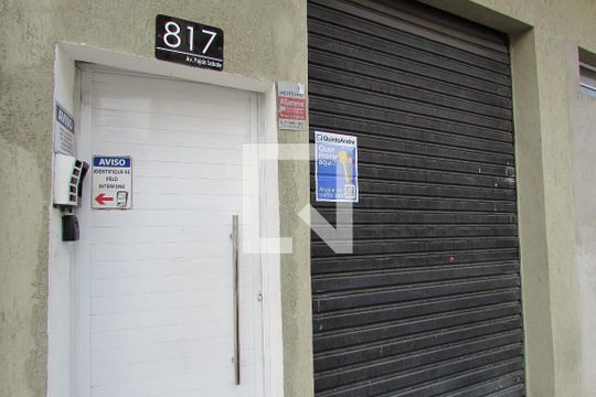 Fachada de apartamento para alugar com 1 quarto, 32m² em Jardim Ivana, São Paulo