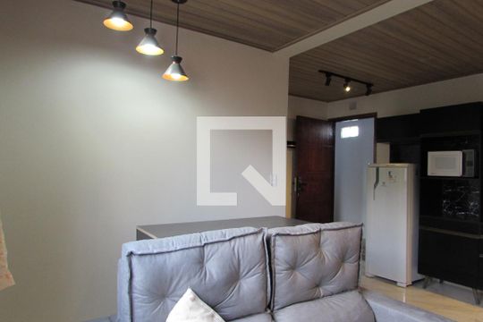 Sala de apartamento para alugar com 1 quarto, 32m² em Jardim Ivana, São Paulo