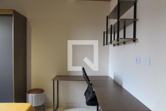 Quarto de apartamento para alugar com 1 quarto, 32m² em Jardim Ivana, São Paulo