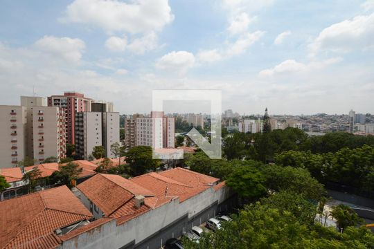 Vista da Suíte de apartamento para alugar com 3 quartos, 71m² em Jardim Luanda, São Paulo