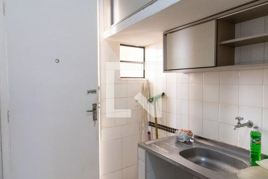 Cozinha de apartamento à venda com 1 quarto, 43m² em Conceicao, Campinas