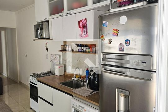 Cozinha de casa à venda com 2 quartos, 125m² em Santa Maria, Osasco