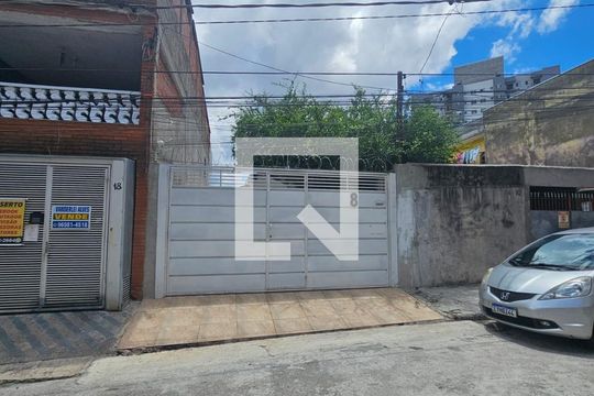 Vista da Rua de casa à venda com 2 quartos, 125m² em Santa Maria, Osasco