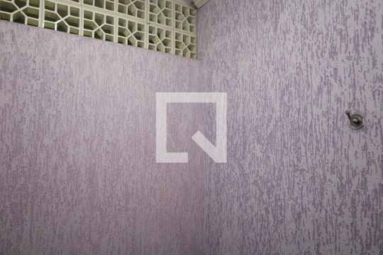 Banheiro 2 de casa à venda com 2 quartos, 200m² em Parada Xv de Novembro, São Paulo
