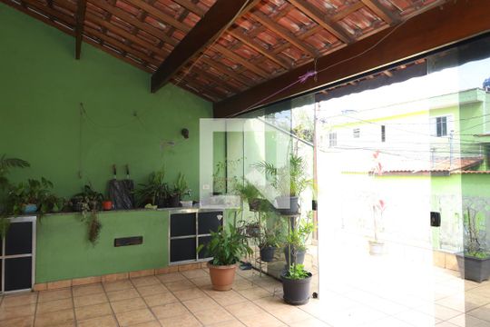 Varanda de casa à venda com 2 quartos, 200m² em Parada Xv de Novembro, São Paulo