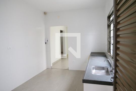 Cozinha de casa para alugar com 4 quartos, 320m² em Saraiva, Uberlândia