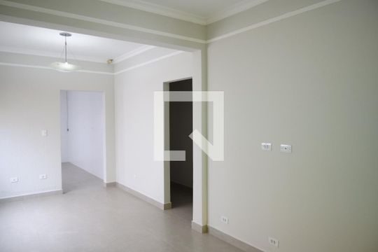 Sala de casa para alugar com 4 quartos, 320m² em Saraiva, Uberlândia