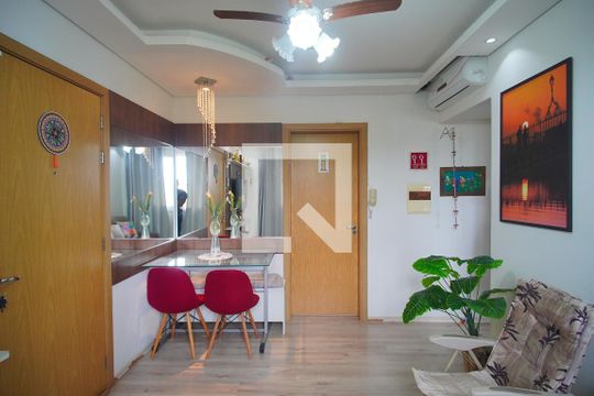 Sala de apartamento à venda com 2 quartos, 51m² em Industrial, Novo Hamburgo