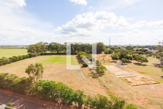 Vista da Área de Serviço de apartamento para alugar com 2 quartos, 60m² em Morumbi, Uberlândia