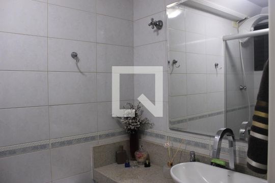 Banheiro 1 de apartamento para alugar com 2 quartos, 70m² em Vila Rosalia, Guarulhos