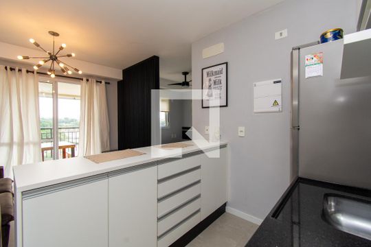 Cozinha de kitnet/studio para alugar com 1 quarto, 38m² em Jardim Flor da Montanha, Guarulhos