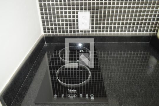 Cozinha de kitnet/studio para alugar com 1 quarto, 25m² em Vila Mariana, São Paulo