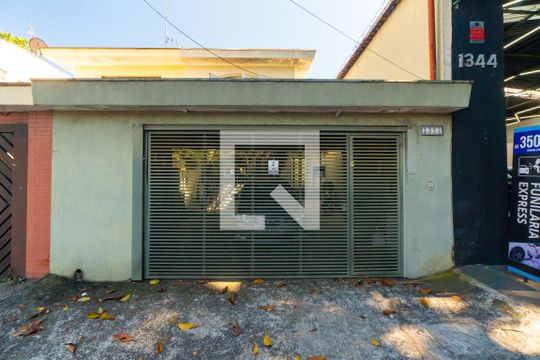 Fachada de casa à venda com 3 quartos, 172m² em Jabaquara, São Paulo