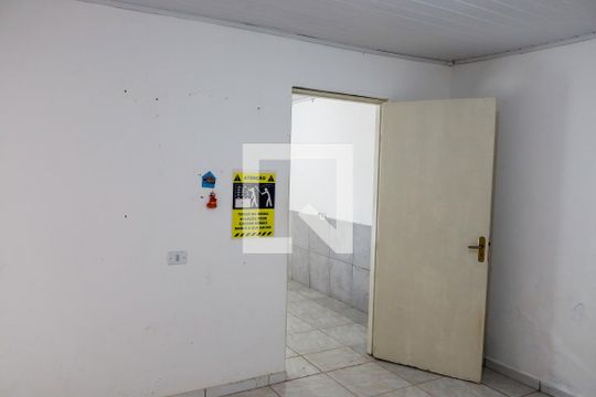 Quarto 2 de casa à venda com 2 quartos, 70m² em São Pedro, Osasco
