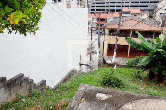 Área comum de casa à venda com 2 quartos, 70m² em São Pedro, Osasco