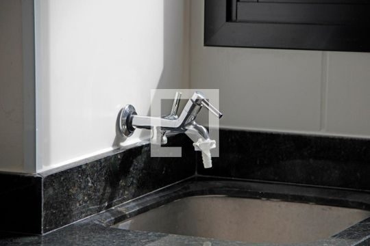 Área de Serviço de apartamento para alugar com 2 quartos, 53m² em Dos Ortizes, Valinhos
