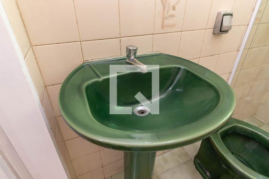 Banheiro 1 de casa à venda com 3 quartos, 140m² em Vila Guaca, São Paulo