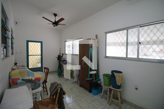 Área de Serviço de casa à venda com 4 quartos, 50m² em Vila Kosmos, Rio de Janeiro