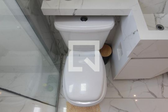 Banheiro Social de apartamento para alugar com 2 quartos, 52m² em Mantiqueira, Belo Horizonte