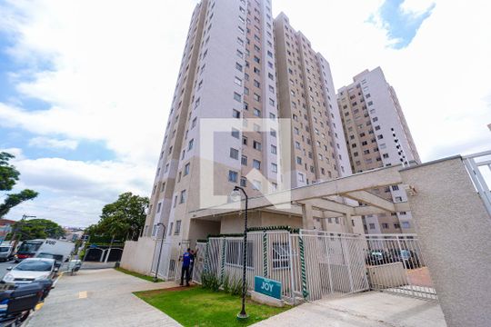 Fachada de apartamento para alugar com 2 quartos, 38m² em Vila Ré, São Paulo