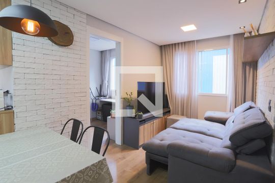 Apartamento à venda com 2 quartos, 38m² em Canindé, São Paulo