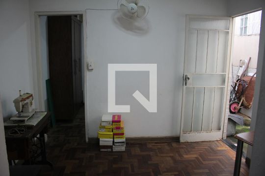 Sala 2 de casa à venda com 3 quartos, 180m² em Jk, Contagem