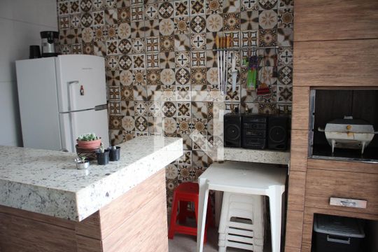 Área gourmet de casa à venda com 3 quartos, 180m² em Jk, Contagem