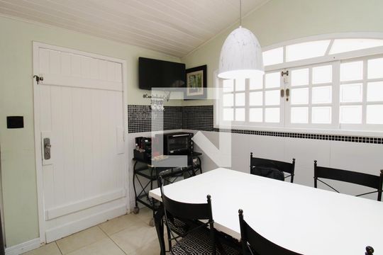 Cozinha de casa à venda com 4 quartos, 500m² em Barro Branco (zona Norte), São Paulo
