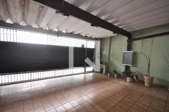 Garagem de casa à venda com 3 quartos, 312m² em Vila Nova Carolina, São Paulo