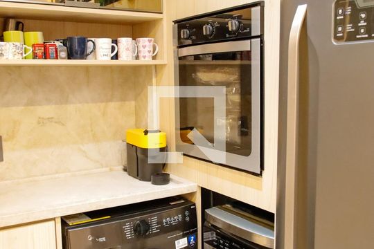 Cozinha de apartamento à venda com 1 quarto, 32m² em Centro, Osasco