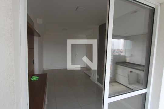 Sala de apartamento para alugar com 2 quartos, 59m² em Vila Ema, São Paulo