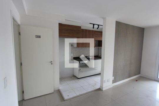 Sala de apartamento para alugar com 2 quartos, 59m² em Vila Ema, São Paulo