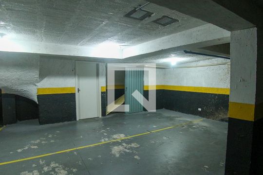 Área comum de casa de condomínio para alugar com 3 quartos, 80m² em Vila Bela, São Paulo