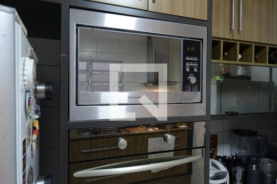 Cozinha de casa à venda com 3 quartos, 130m² em Jardim da Gloria, São Paulo