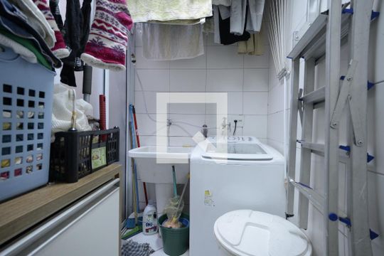 Área de Serviço de casa à venda com 3 quartos, 130m² em Jardim da Gloria, São Paulo