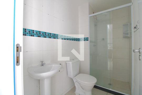 Banheiro de apartamento para alugar com 2 quartos, 33m² em Socorro, São Paulo