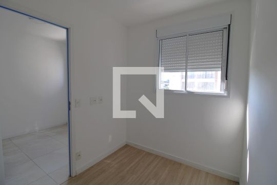 Quarto 1 de apartamento para alugar com 2 quartos, 33m² em Socorro, São Paulo