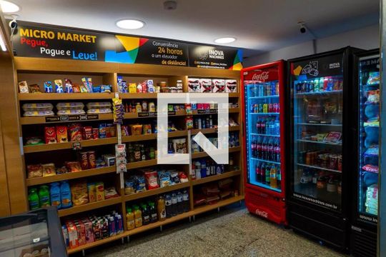 Área comum - Mercado de apartamento para alugar com 2 quartos, 72m² em Vila Mascote, São Paulo