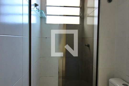 Banheiro Social de apartamento à venda com 2 quartos, 72m² em Jardim das Quatro Marias, São Bernardo do Campo