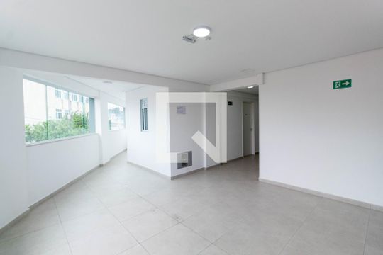 Área comum de apartamento para alugar com 2 quartos, 45m² em Itaquera, São Paulo