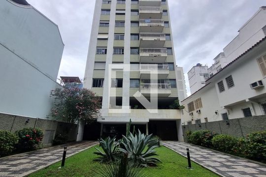 Fachada de apartamento à venda com 4 quartos, 180m² em Tijuca, Rio de Janeiro