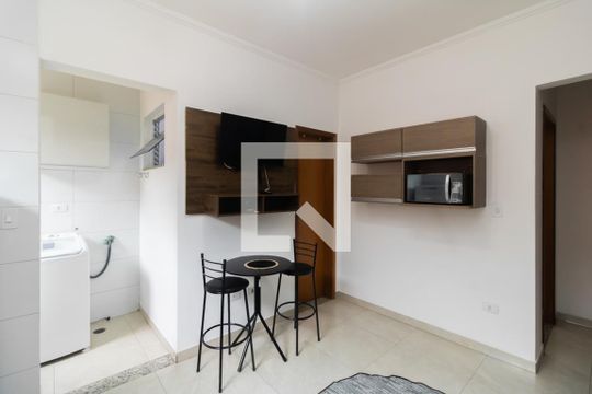 Sala de kitnet/studio à venda com 1 quarto, 35m² em Vila Nhocuné, São Paulo