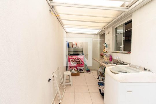 Área de Serviço de apartamento para alugar com 2 quartos, 65m² em Braga, São José dos Pinhais