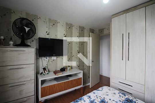 Quarto 1  de apartamento para alugar com 2 quartos, 52m² em Santa Terezinha, São Bernardo do Campo