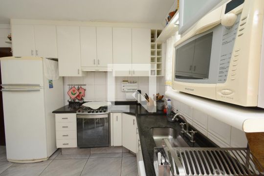 Detalhe da cozinha de casa à venda com 3 quartos, 110m² em Vila Campo Grande, São Paulo