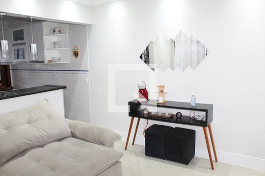 Sala de casa para alugar com 2 quartos, 100m² em Jardim do Engenho, Cotia